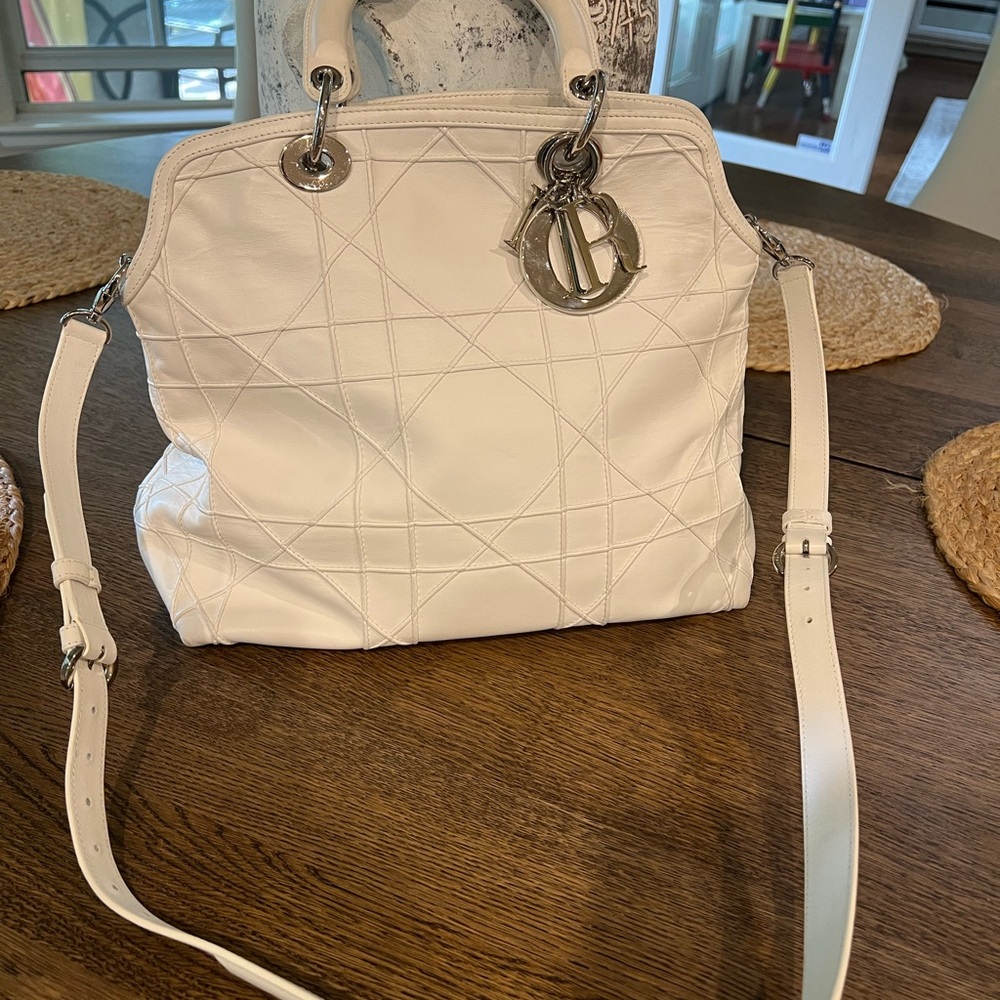 Christian Dior White Shoulder tote bag
